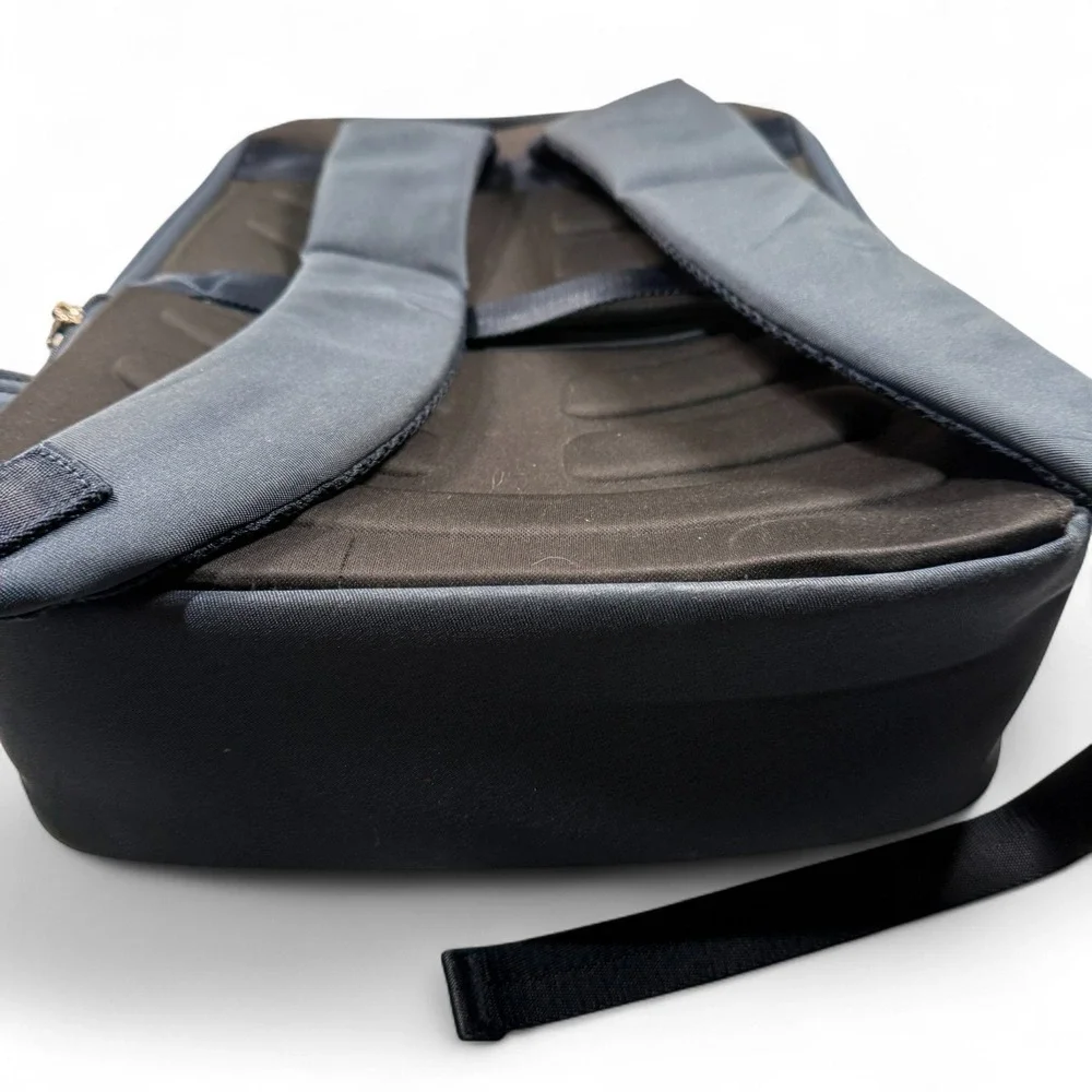 Maverick & Co Backpack Explorer Light Business‎ Travel Laptop Bag Navy Blue